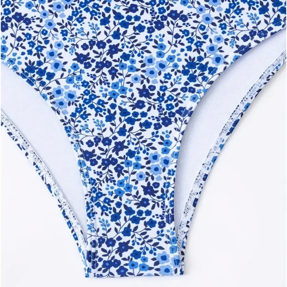White & Blue Floral Print High-Waisted Bikini Set - Picture 5 of 8